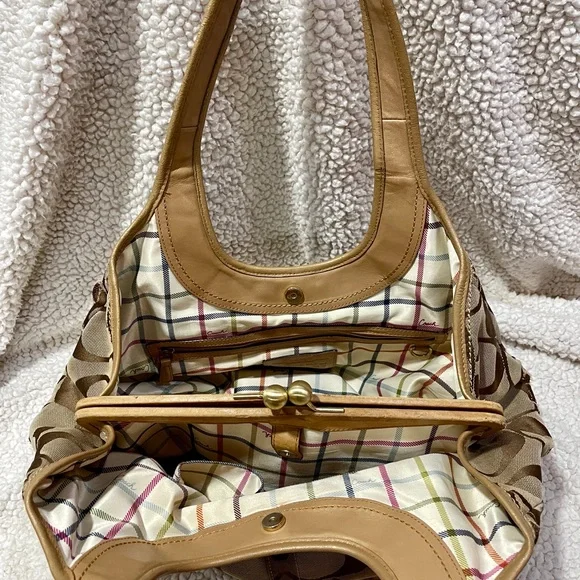 Coach Signature Tan And Gold Canvas/Leather Vintage Y2K Ergo Satchel - Picture 5 of 14